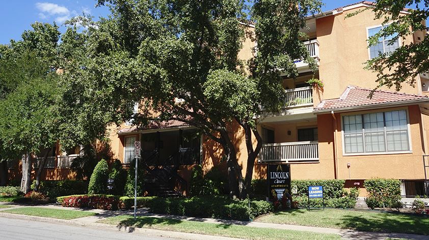 lincoln court dallas @2